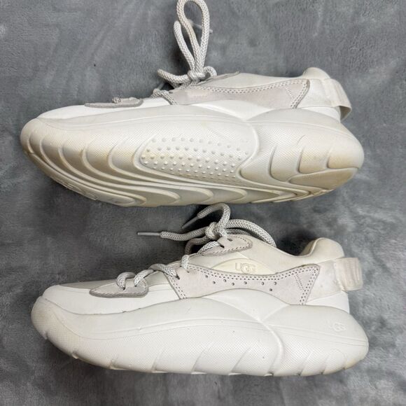 UGG Women’s Size 6.5 CA805 Low Top Sneakers White Leather Mesh Chunky Casual Sho - Picture 4 of 10